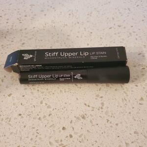 Lip stain